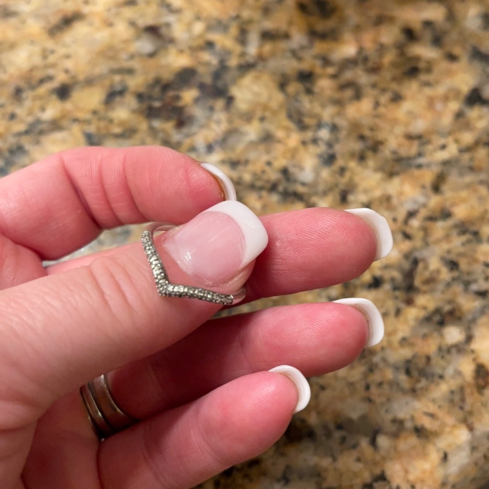 Chevron Fashion Ring | Silver & Diamond